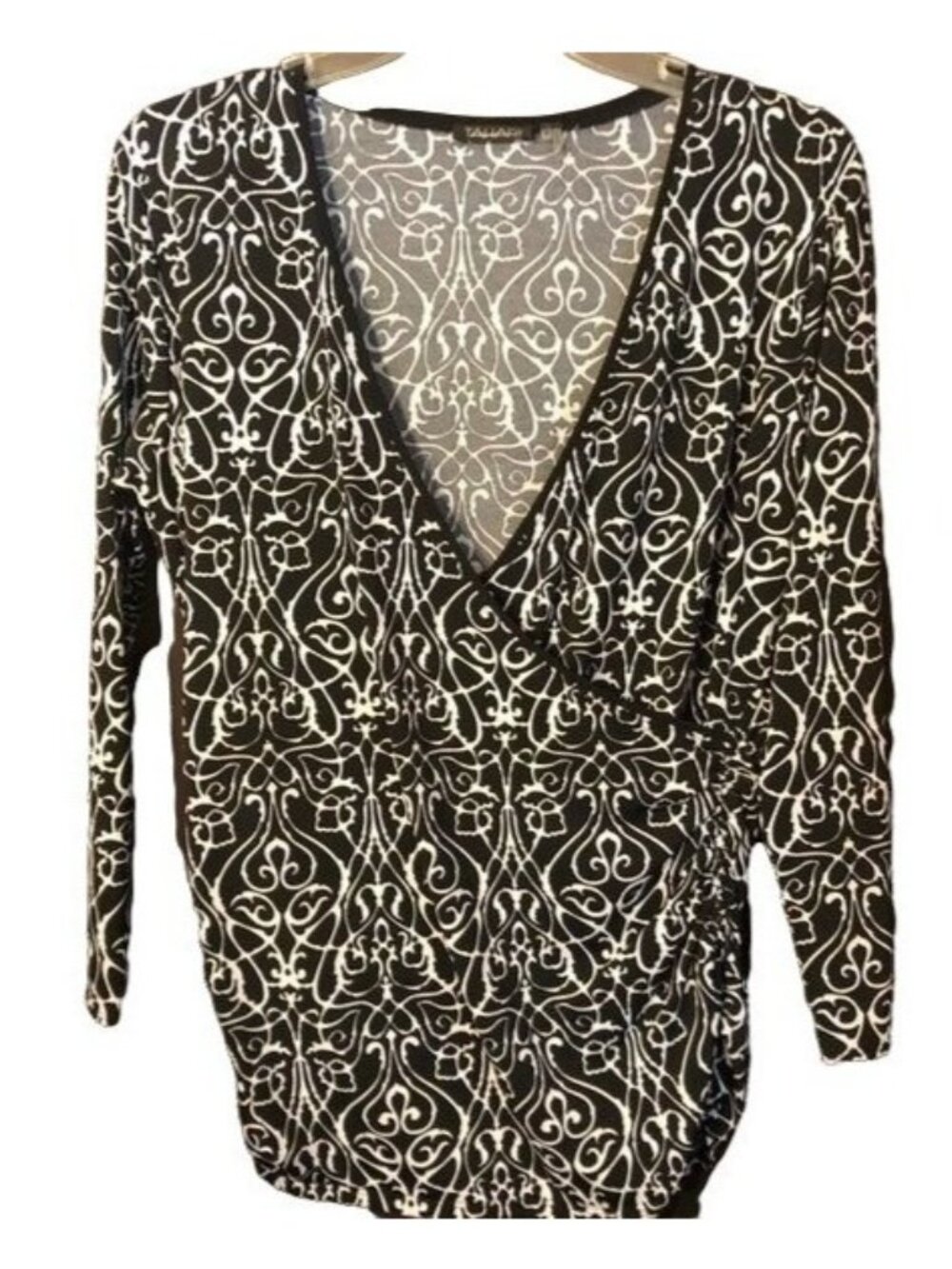Tahiti long sleeve black white v-neck shirt polyester blend bunched medium READ